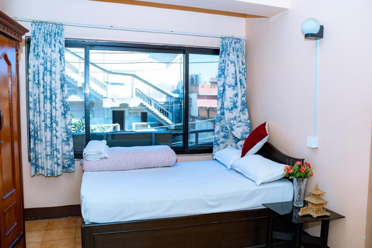 Kbb Hotel And Apartments Hosted By Hostmandu ラリトプル エクステリア 写真