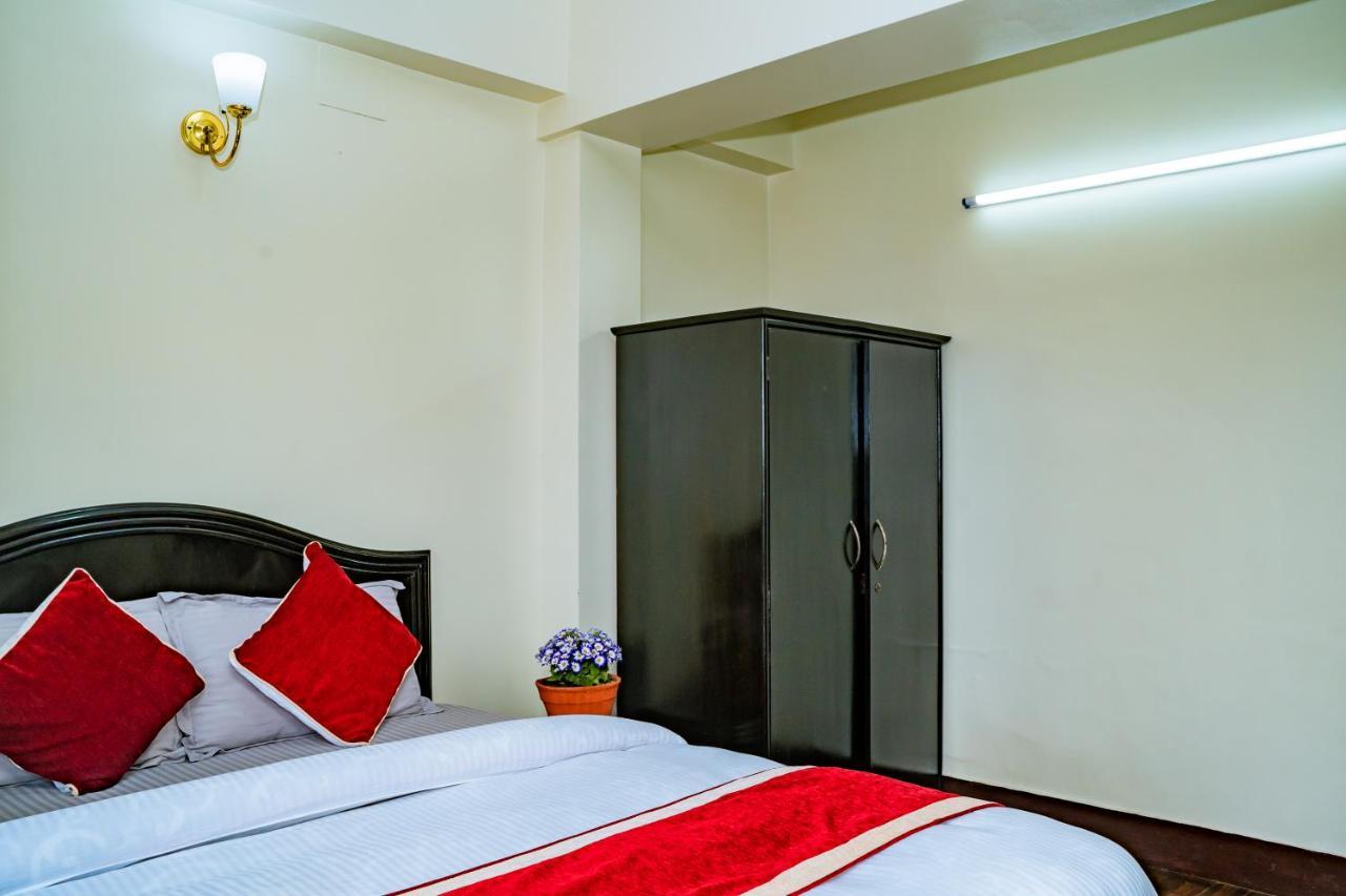 Kbb Hotel And Apartments Hosted By Hostmandu ラリトプル エクステリア 写真